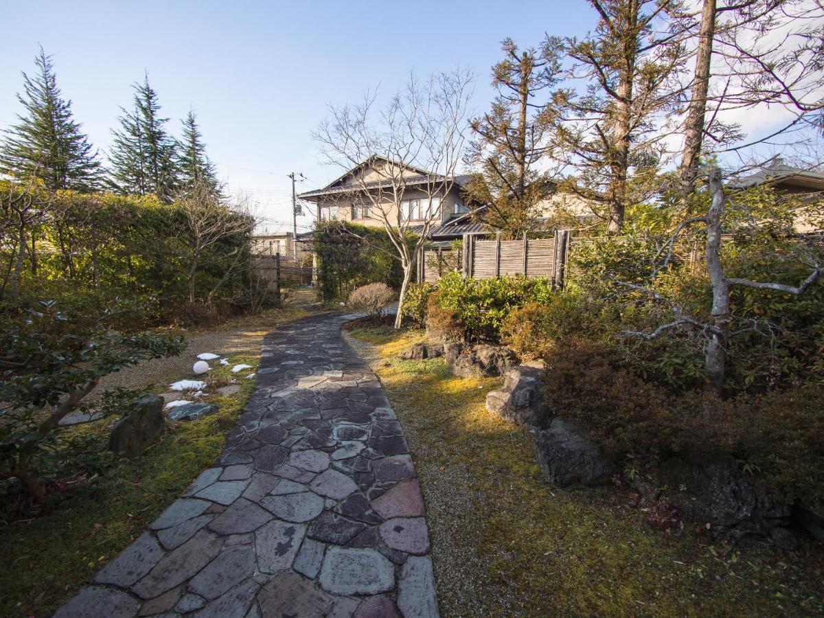 Tomiya Ryokusuian Sado-Taiken Konuk evi Dış mekan fotoğraf